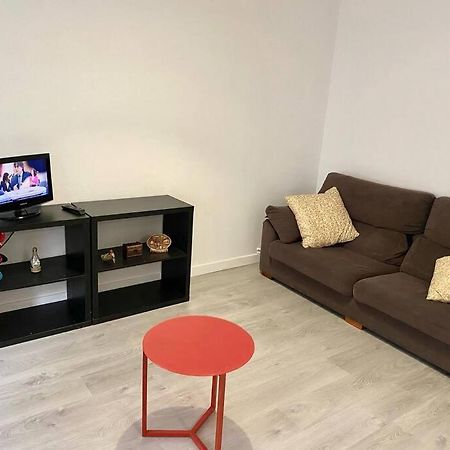 Econmic Room In A Private Apartament Hendaye Kültér fotó